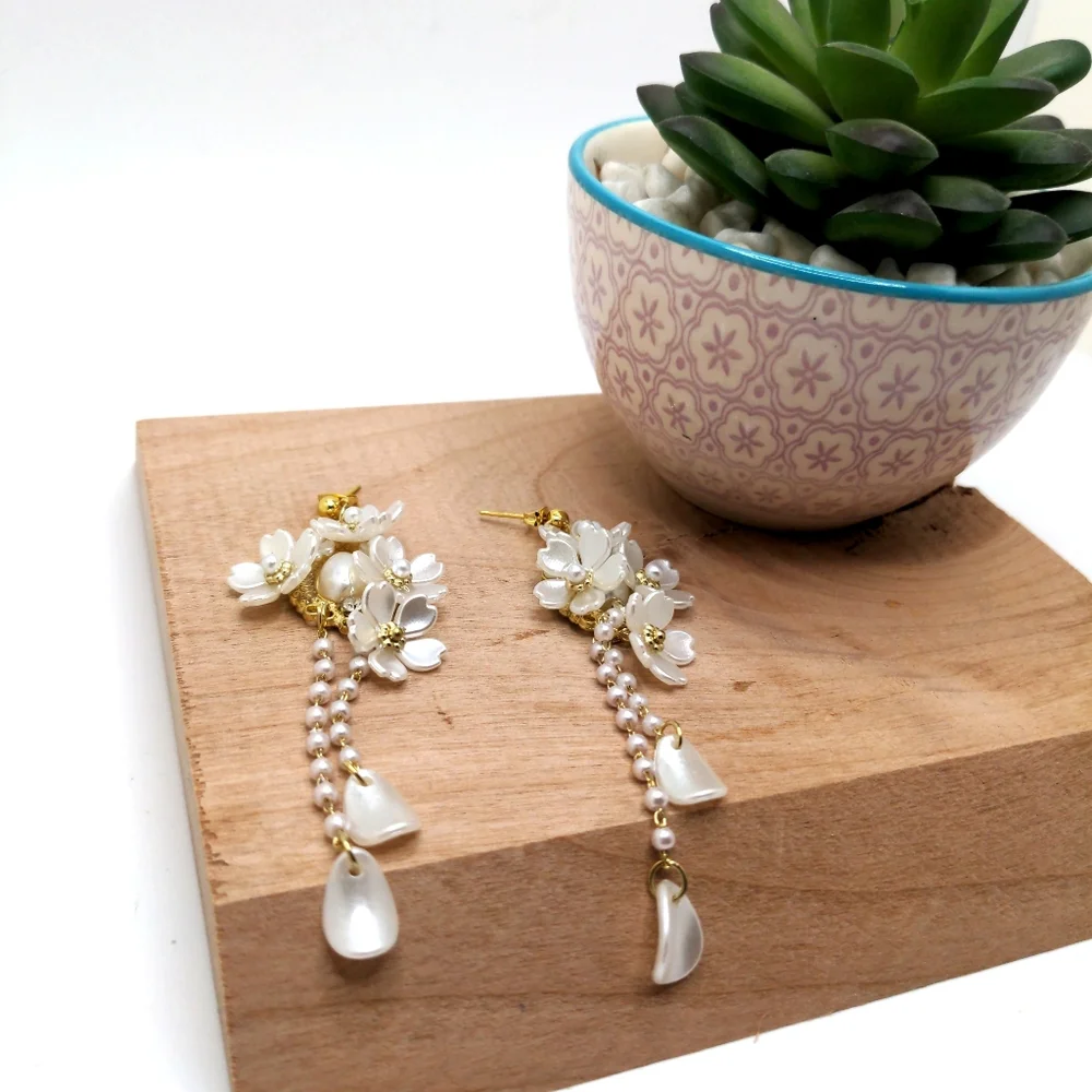 White Floral Wedding Bridal Earrings with Pearl Accents - Picture 3 of 9